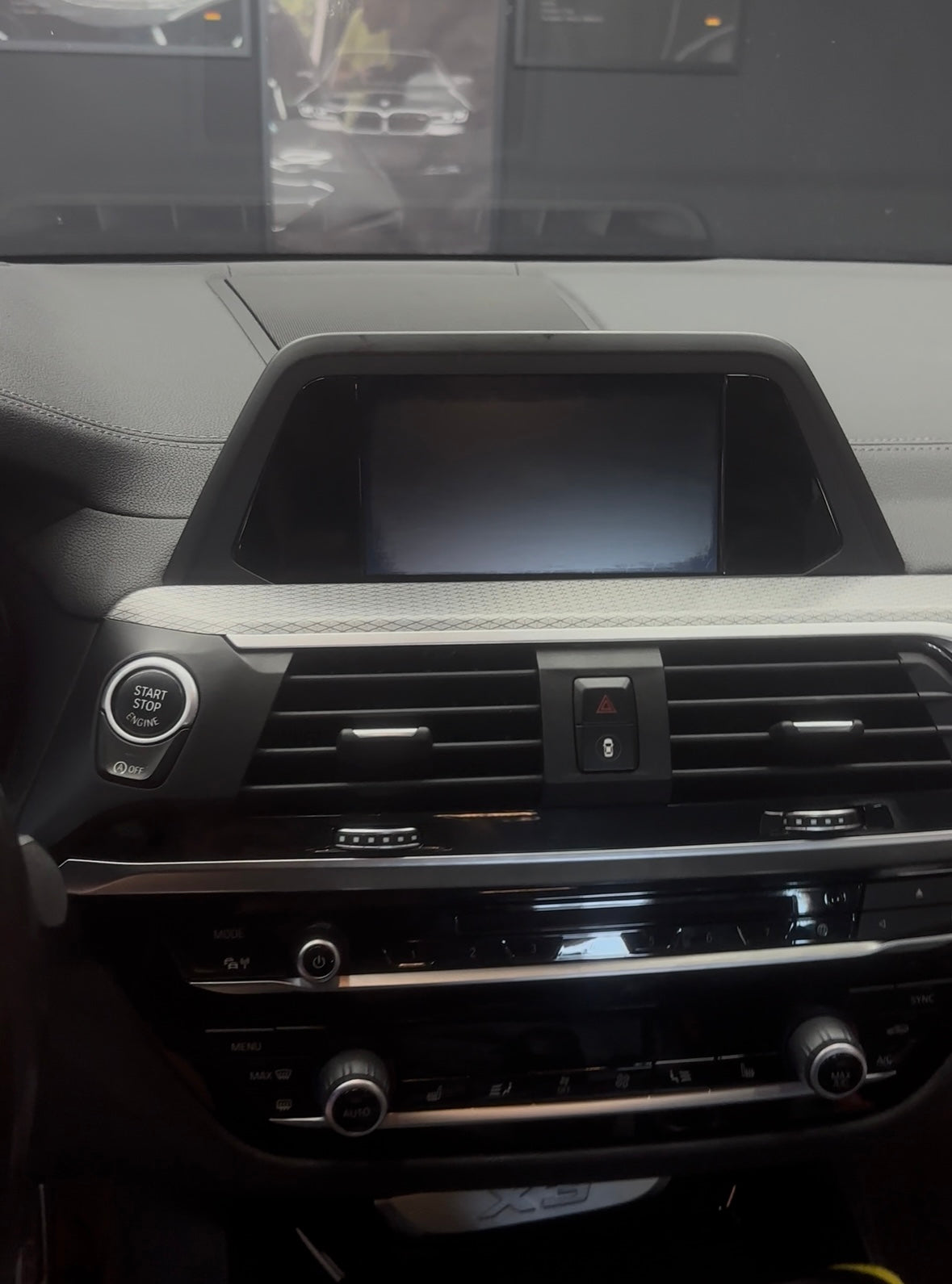 STACJA ANDROID BMW 12.3" 128 GB 8 GB